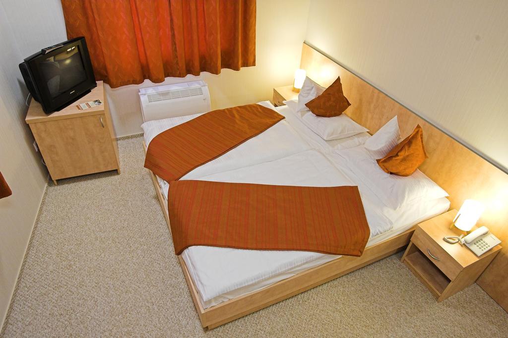 Hotel Voelgyikut Haz Veszprém Exterior foto